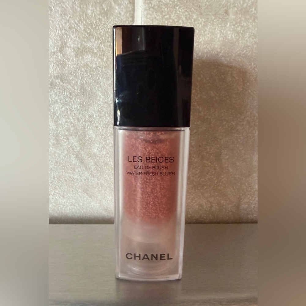 CHANEL Les Beiges Water-Fresh Blush - LIGHT PINK SHADE